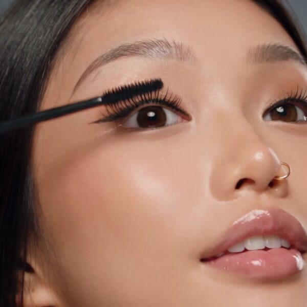 Kiko Milano Luxurious Lashes